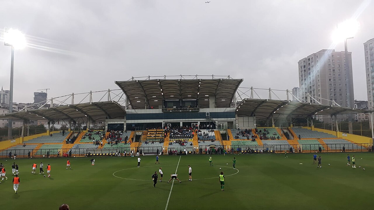Necmi Kadıoğlu Stadyumu