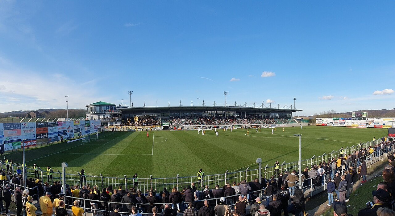 Häcker-Wiehenstadion